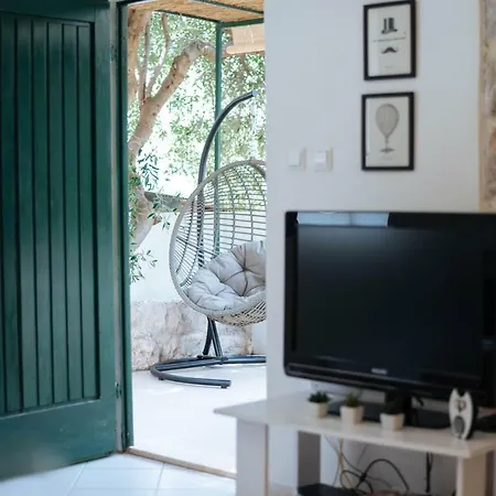 Lct Charming Beach House Apartment Hvar Town